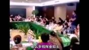 当年女债权人怒斥许家印：CNM！那么多豪宅还玩了那么多女明星